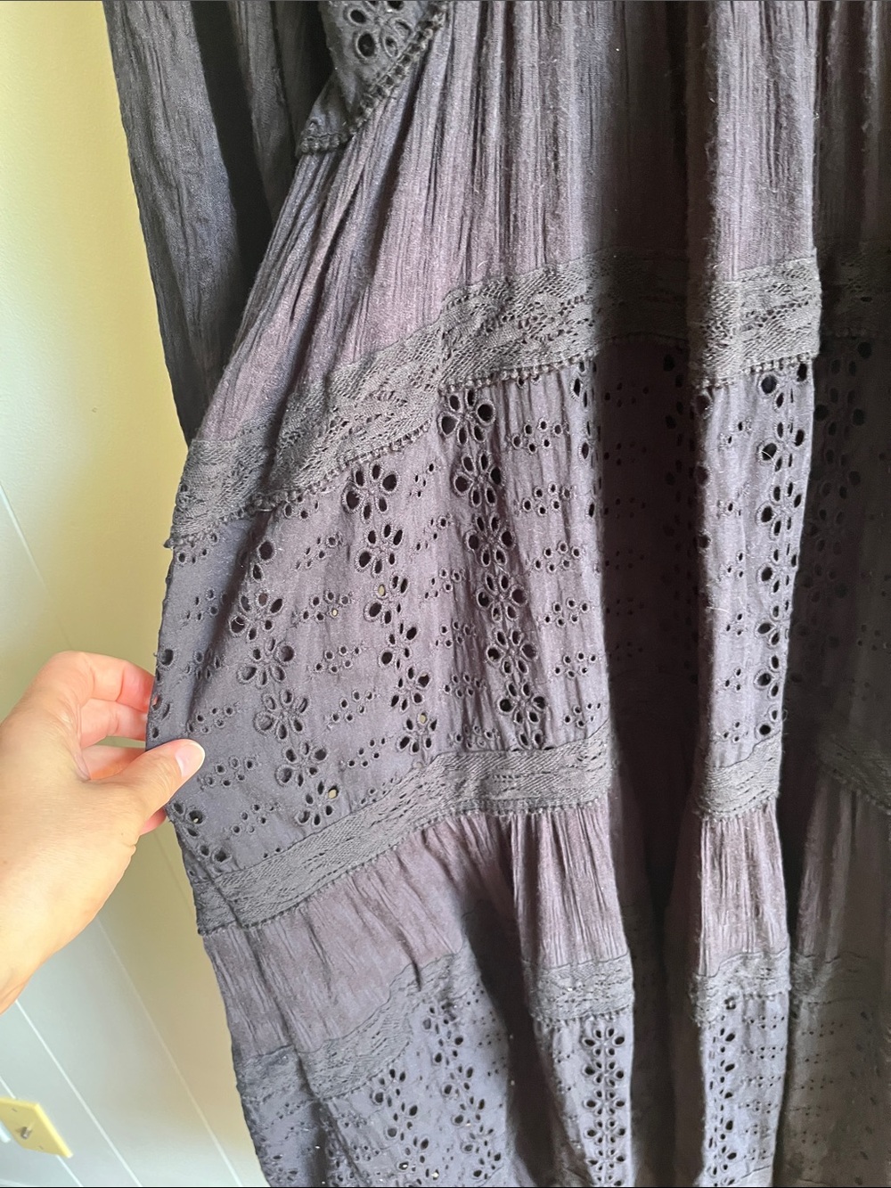 Free People Mockingbird Boho Black Cottagecore Eyelet Tiered Maxi Dress Sz XS - Picture 10 of 15